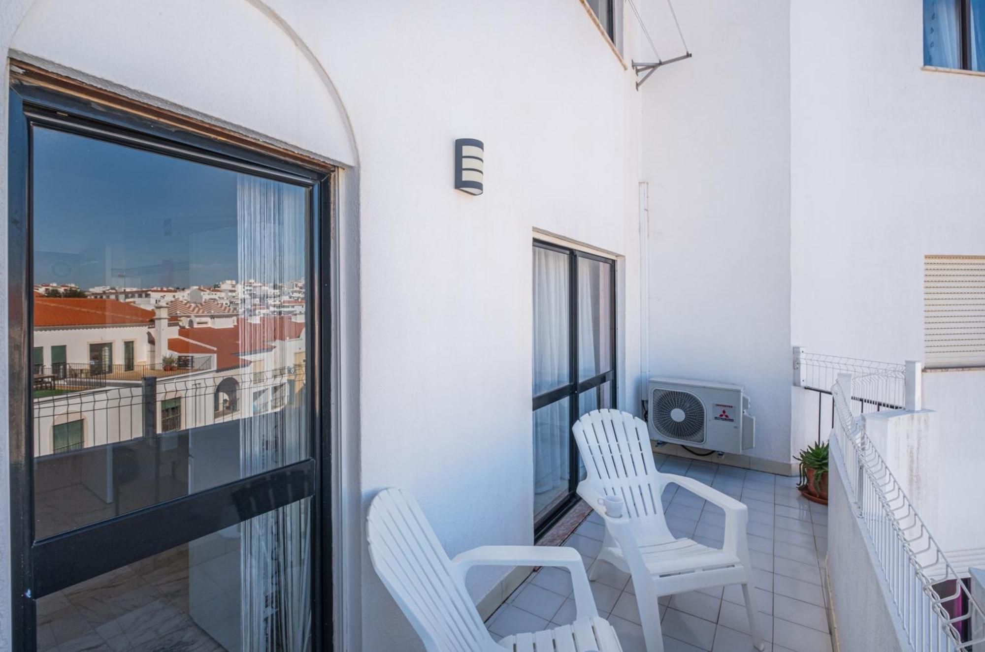 Perfect Location New Apartment