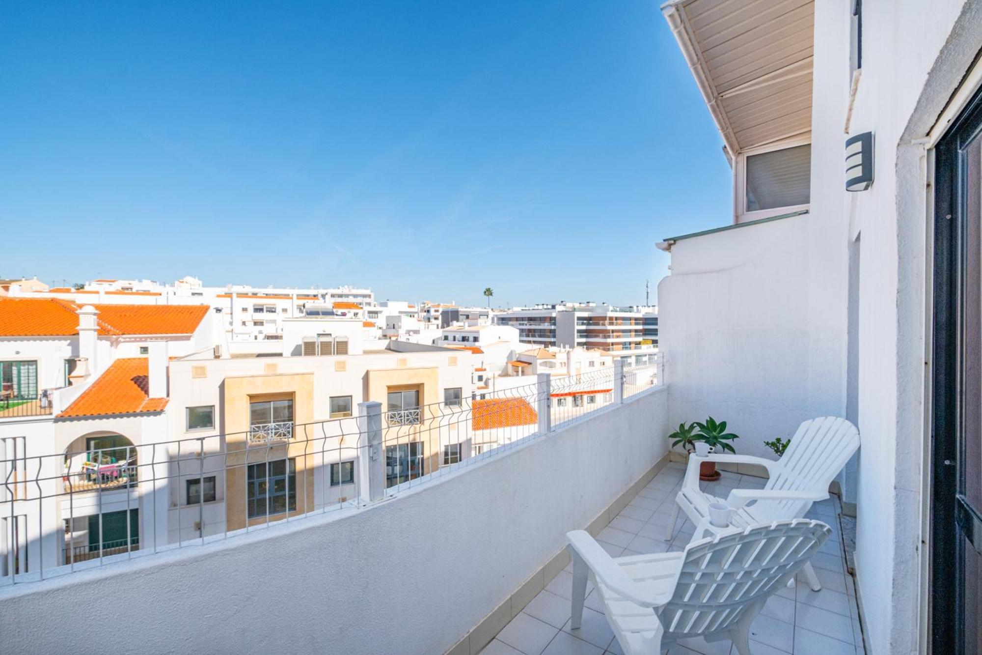 Apartment Perfect Location New *
