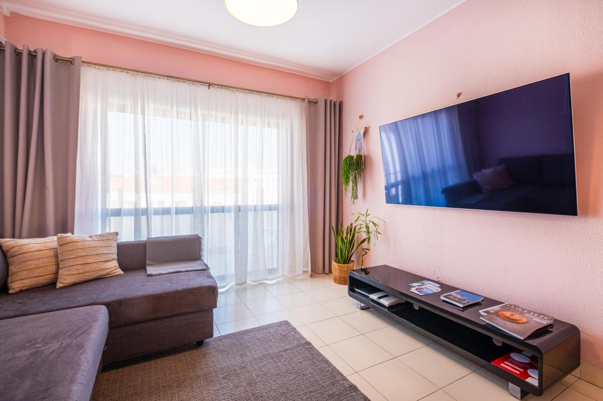 Perfect Location New Albufeira